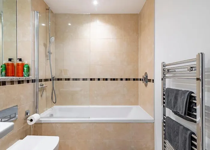 Vibrant Bright & Stylish Flat - Apartament *