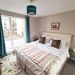 Vibrant Bright & Stylish Flat - * Bristol